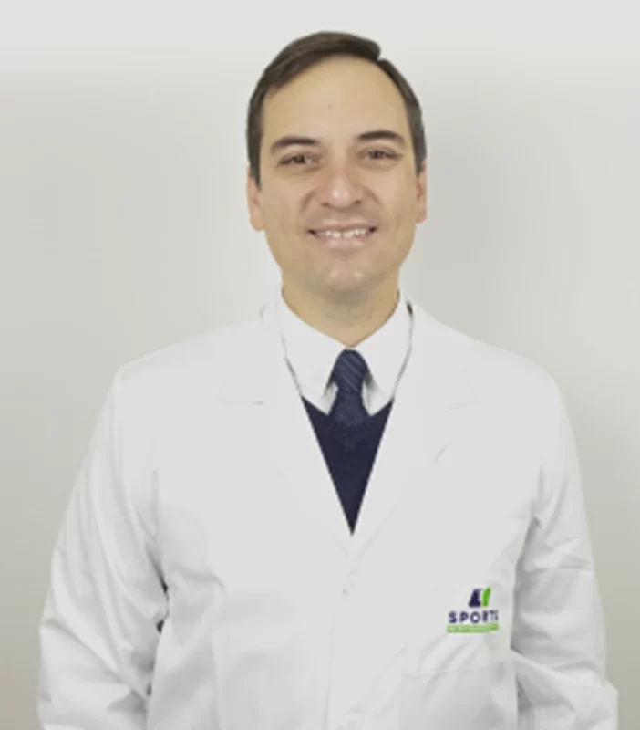 Dr. Julio Morales De La Fuente, Traumatólogo